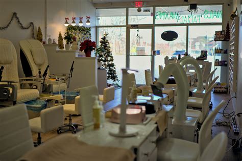 In business for 18 years B Nails is a full service nails-only salon offering manicures, pedicures,. . Na nails rockland